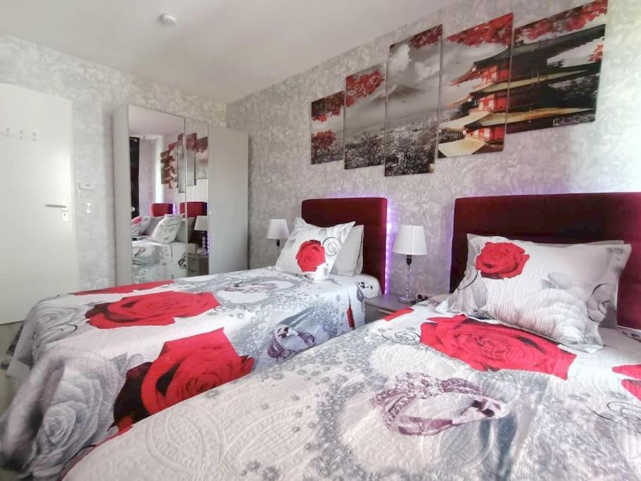 4 Pieces - La Rose Des Yvelines - Classe 3 Etoiles *